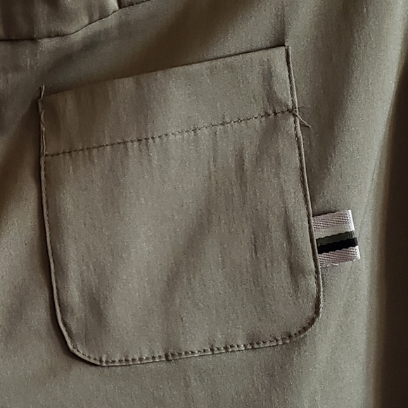 A LA UNE Army Green Nylon Spandex Cuffed Cargo Style Pants Boho Flexible Woman M - Picture 6 of 8